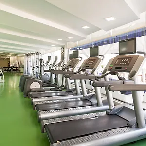 https://holiday-inn-dubai-al-barsha.dubaihotelsoffers.com